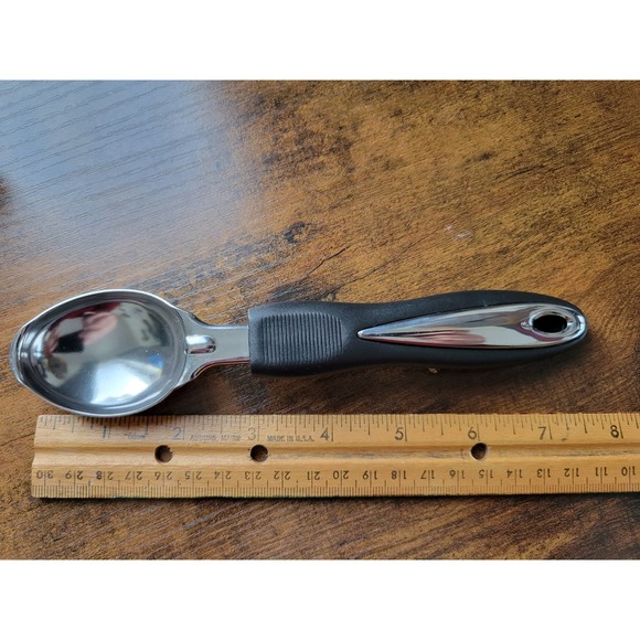 Stainless Steel Ice Cream Scoop w/Black Plastic Grip Handle - Picture 7 of 7